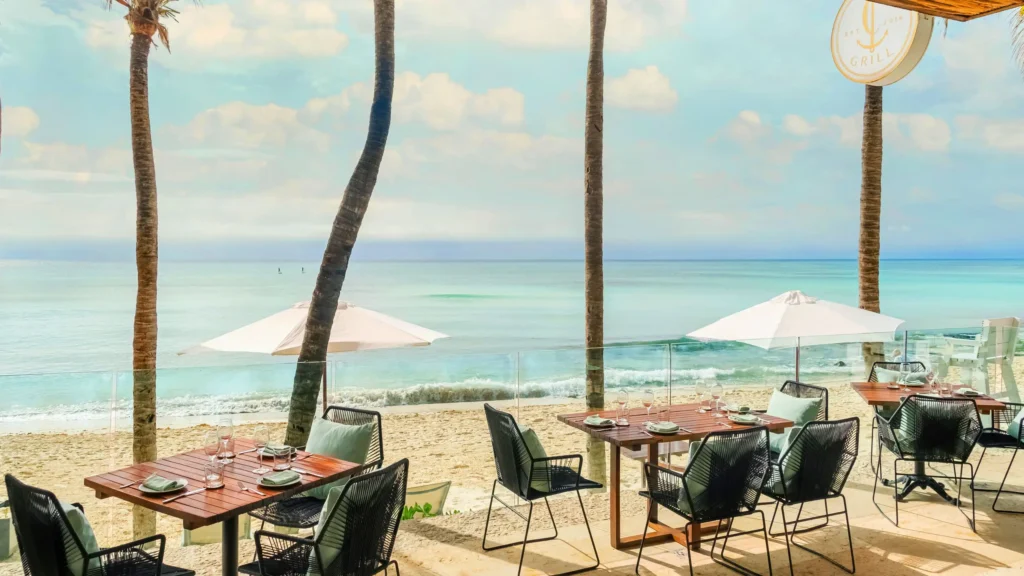 Beachfront dining terrace at Grand Hyatt Playa del Carmen for destination weddings